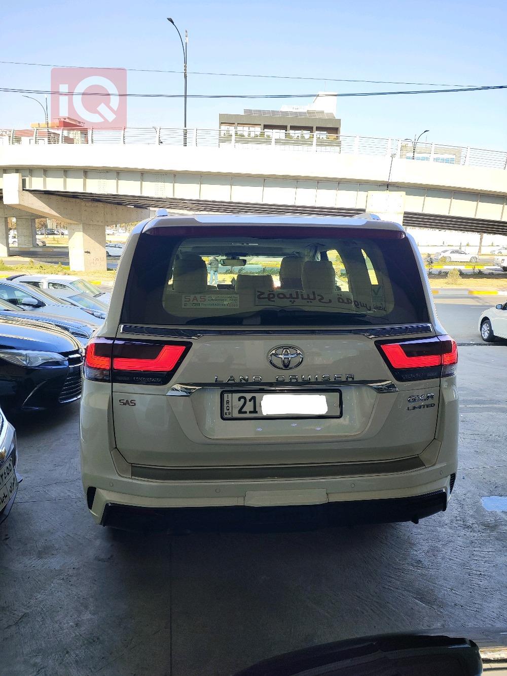 تويوتا لاندكروزر